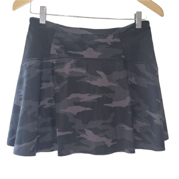 Athleta Match Point Skort Tennis Golf Athetic Skirt Black Camo S - Picture 5 of 11